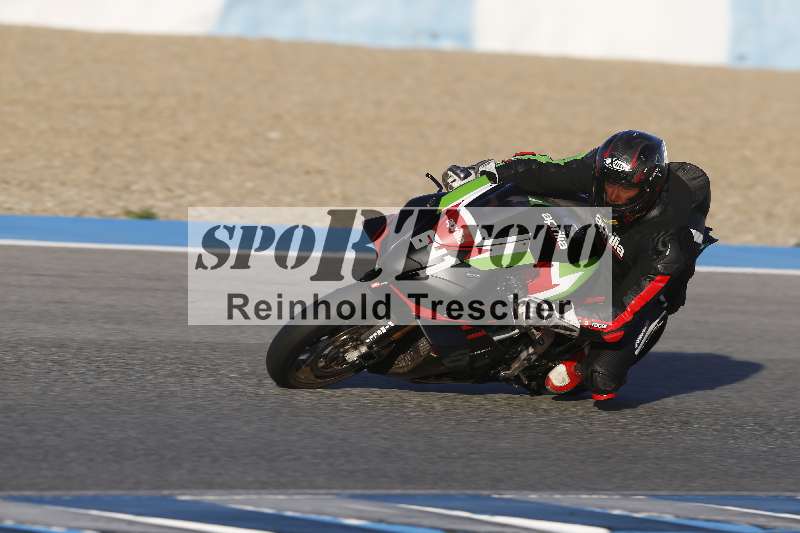 /Archiv-2024/02 29.01.-02.02.2024 Moto Center Thun Jerez/Gruppe gruen-green/641